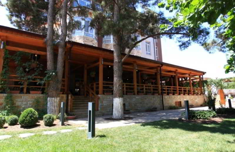 Grand M Hotel Navoï Extérieur photo